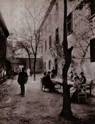 (1900-1910) Dom Starców na Śródce. (1900-1910) Dom Starców na Śródce.